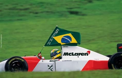 Ayrton senna drove one of his finest ever laps in qualifying at the 1988 monaco grand prix before a lapse in concentration led to him spinning out in the race itself. O Cinematógrafo: Senna (2010)