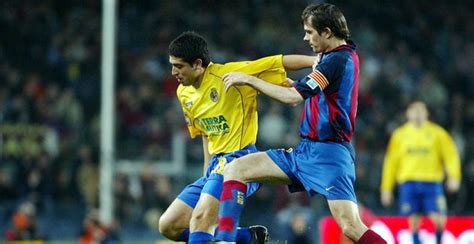 Een lezing van de meester. Riquelme-verwijt voor Van Gaal: 'Omdat hij een imbeciel ...