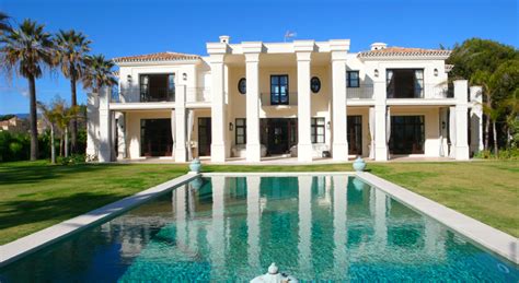 You can file form 1040x through the h&r block online and software tax preparation products or by going to your local h&r block office. Marbella villa for sale exclusieve beachside villa te koop