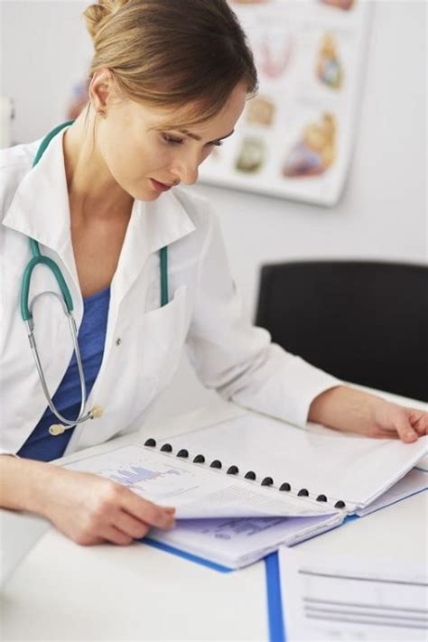 Medical Record Review Customized Medical Record Summaries