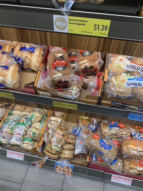 From flatbread to wholemeal, white bread to pitta bread, tortilla wraps to ciabatta, there are thousands of varieties and most bread types are absolutely delicious. Keto bread!!! : aldi