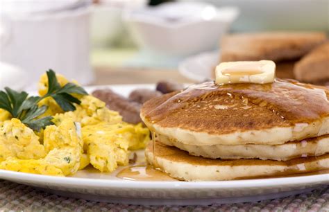 Sunny Side of the Cape: The Best Breakfast Places on Cape Cod | Good