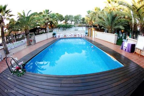 Anuncios de particular a particular y de agencias inmobiliarias. HOTEL EL EDEN (El Ejido, Andalucía): opiniones ...