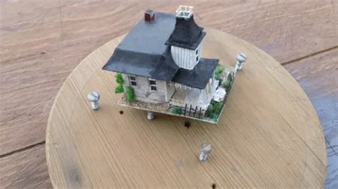 Z Scale Scratch Built Victorian Mansion Hunted Scary Halloween 1220