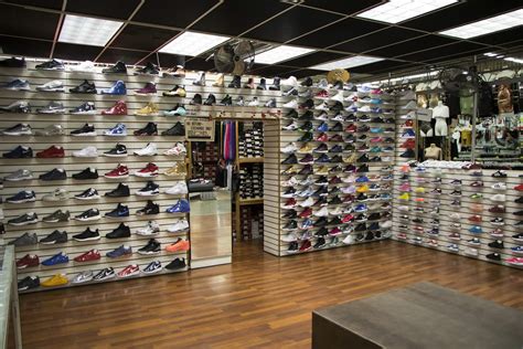 Zumiez is a leading specialty retailer of apparel, footwear, accessories and hardgoods for young men and women who want to express their individuality through the fashion, music, art and culture of action sports, streetwear and other unique lifestyles. Best Tennis Shoes Store Near Me