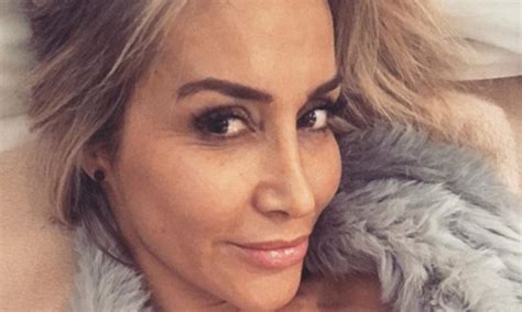 Samantha X Appears To Take A Swipe At Ex Ryan Phelan Daily Mail Online