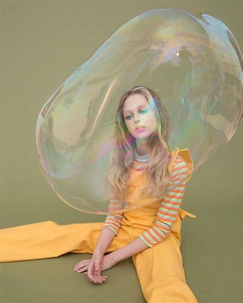 In Your Own Bubble Fashion Fashion Photography Inspiration Fashion