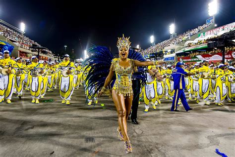 Rio De Janeiro Carnival 2015 A Short History Of The Worlds Biggest
