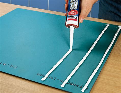 Sfondi correlati con memasang wallpaper pada dinding bercat. Cara memasang cermin ke dinding dengan wallpaper sendiri