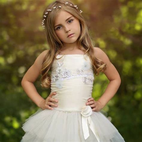 1080x1080 Resolution Cute Little Girl Photoshoot In White Dress