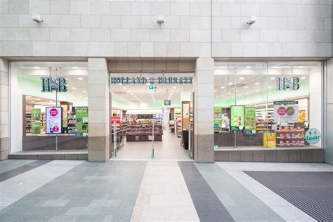 Holland And Barrett Plymouth Health Shops In Plymouth Drake Circus Shops