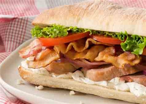 It only takes 20 minutes to cook! Pork Tenderloin and Bacon Sandwich Recipe