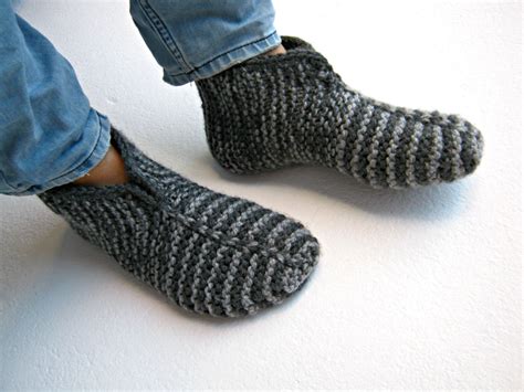 Mens Knit Slippers Free Pattern Novelty Yarn Trim Makes Them Fun To