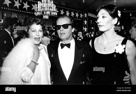 Ava Gardner Jack Nicholson Et Anjelica Huston Mars Cr Dit