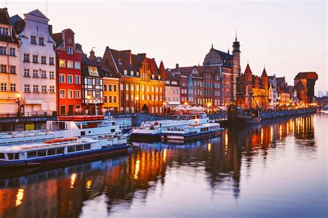Europejskie centrum solidarności, gdańsk, polska. Goedkope vluchten naar Gdansk in Polen ...