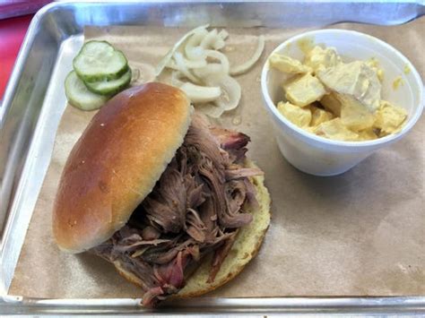 12 Best Barbecue Restaurants In Phoenix For Smoked Meat