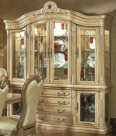 Today we are making a china cabinet to display your best china dishes that we only use on special occasion like during christmas. Dining room china cabinet | Luxury Homes | Pinterest ...