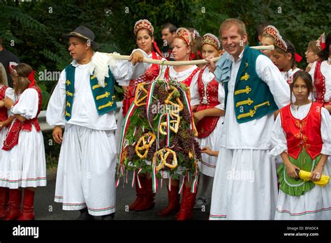 People In Traditional Hungarian Dress Annual Wine Festival Szuret