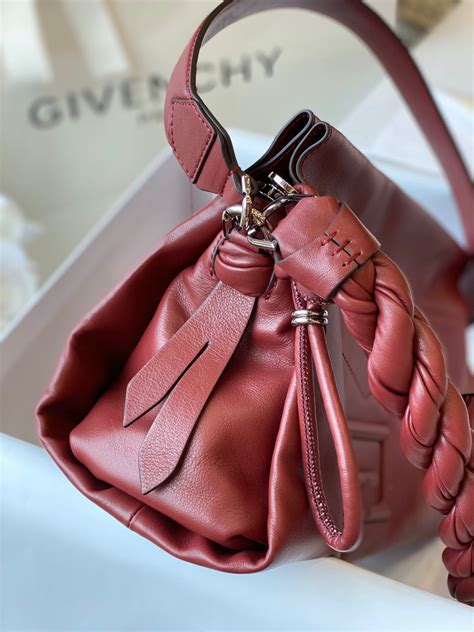 Cheap 2020 Cheap Givenchy Handbag 222722235 Fb222722 Designer