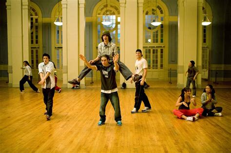 The streets is a 2008 american dance film directed by jon m. Step Up 2 (DVD FULL) (PL-BU) - Identi