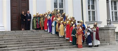 Der globale ausstoß von treibhausgasen Bundespräsident Steinmeier: Sternsinger machen die Welt ...