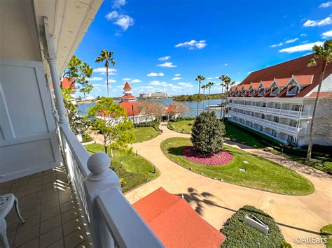 Ultimate Guide To The Best Rooms At Disneys Grand Floridian Resort