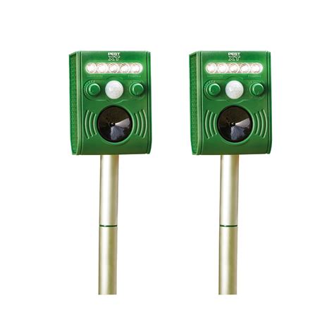 Ultrasonic pest repellers have been proven to work and are completely safe to use around children and animals. Pest XT Solar Ultrasonic-Flash Pest Repeller | Clifford James