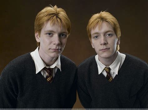 fred and george weasley wallpapers top free fred and george weasley backgrounds wallpaperaccess
