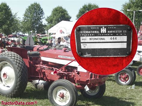 International Harvester 444 Tractor Information