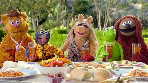 Commercial Lipton Iced Tea Gives Dinner The Flavor The Muppets Savor