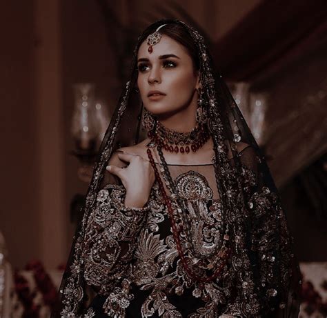 Pin By 𝑧𝑒𝑦𝑛𝑒𝑝 𝑠ℎ𝑎ℎ On Desi Pakistani Wedding Dresses Indian