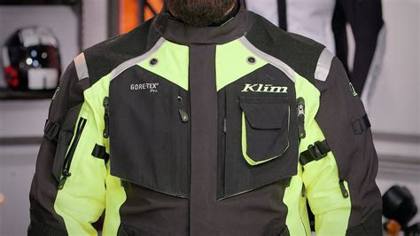 I tried the latitude and badlands jackets first and both felt heavy and excessive. Klim Badlands Jacket Review at RevZilla.com - YouTube