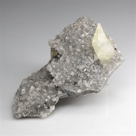 Calcite With Dolomite Minerals For Sale 3861033