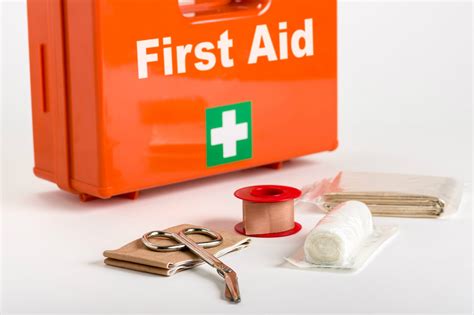 Emergency aid kit contains first aid supplies like cleansing wipes, gauze, antibiotic cream, and more. Here Are 12 Essential Items to Pack in Your Car Emergency ...