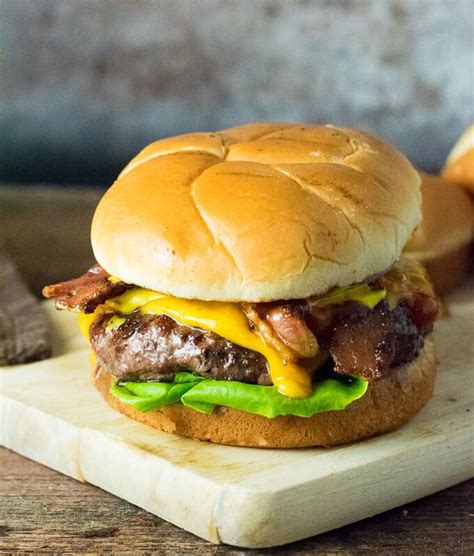 Ultimate Bacon Cheeseburger Recipe