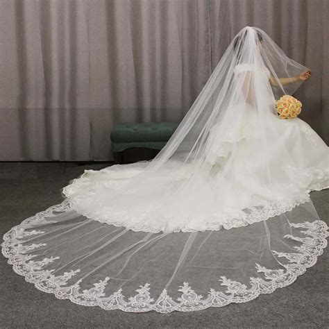 High Quality Lace Appliques Long 2 T Wedding Veil Cover Face 3 Meters