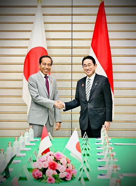 Presiden Jokowi Dan PM Kishida Bahas Kerja Sama Pembangunan MRT BRIEF