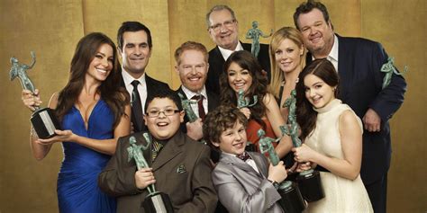 Modern Family Wallpapers - Wallpaper Cave