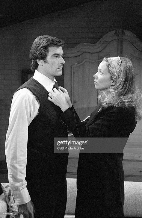 Tom Hallick As Brad Eliot And Jaime Lyn Bauer As Lorie Brooks On The