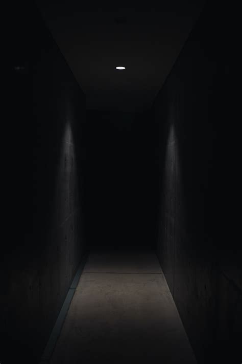 Dark Hallway Pictures Download Free Images On Unsplash