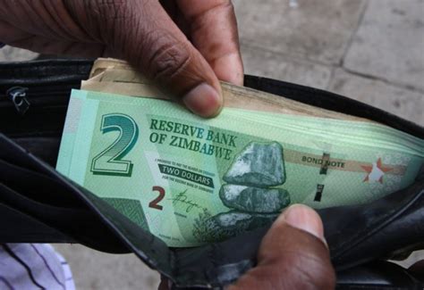 Zimbabwes Annual Inflation Hits A 10 Year High At 569