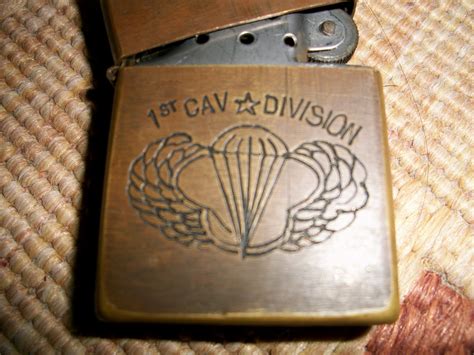 Collectible Items Vintage 1st Cavalry Division Vietnam Zippo Lighter