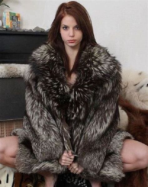 Pin On Sexy Fur Ladies