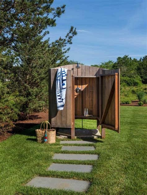 Best Outdoor Shower Ideas That Will Leave You Feeling Refreshed