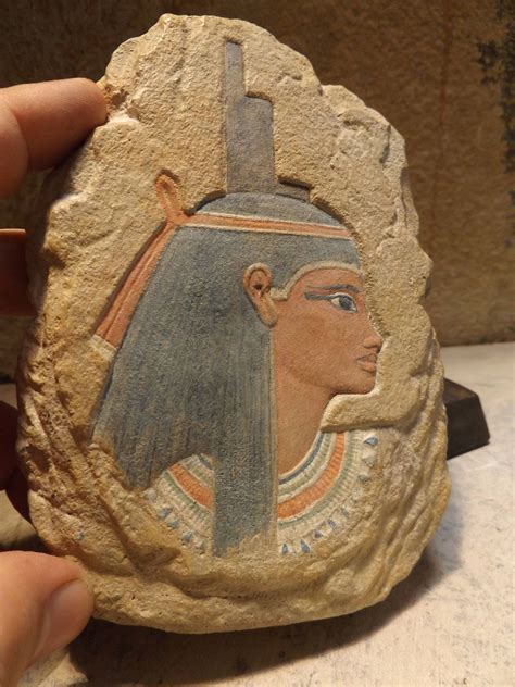 Egyptian art - Isis / Aset - Powerful goddess of magic, mothers ...