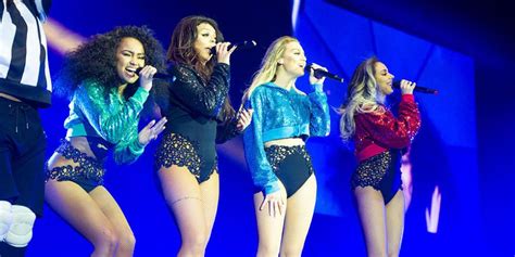 Little Mix S Jesy Nelson Breaks Down In Tears On Stage In Dublin