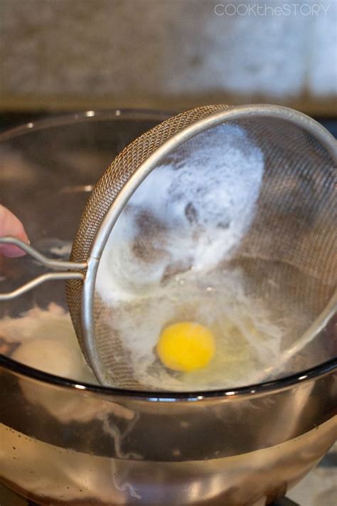 How To Poach An Egg Perfectly Every Time Poached Eggs Homemade
