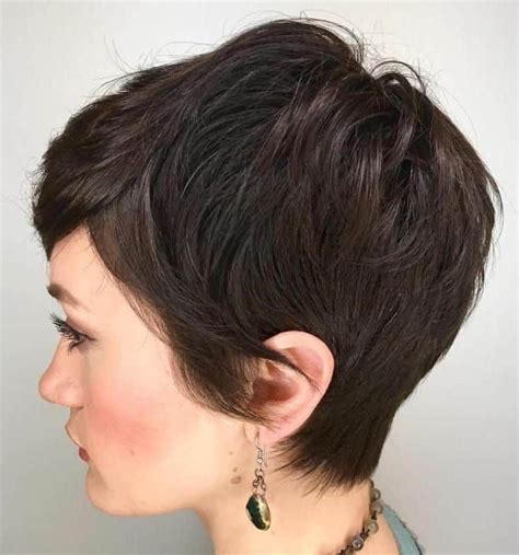 100 smartest short hairstyles for women with thick hair short hairstyles for thick hair
