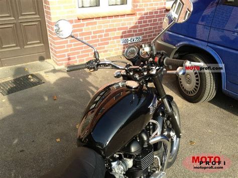 The bonneville se takes all the qualities of the standard are the suggestions given to 2011 triumph bonneville se review sorted by priority order? Triumph Bonneville SE 2011 Specs and Photos