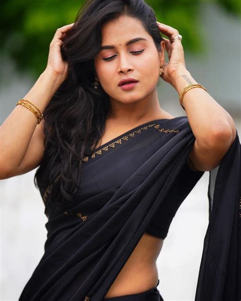 Hot Indian Girls In Saree Images 123
